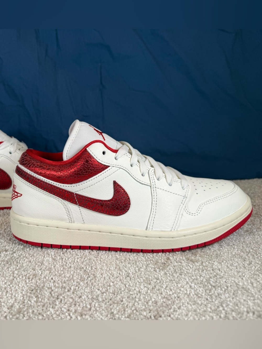 Nike Air Jordan 1 Low Women’s 8.5 White Red Metallic Swoosh HJ9338-106 Sneakers - Picture 2 of 8